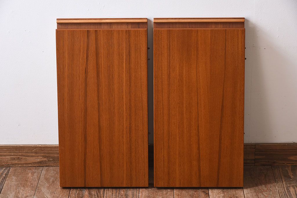 ヴィンテージ家具　北欧ビンテージ　TROEDS社製　エクステンションテーブル
