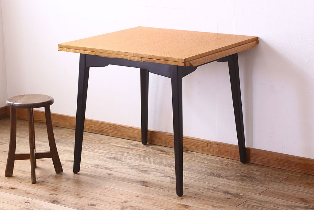 ヴィンテージ家具　G-PLAN　北欧ビンテージ　BBシリーズ　エクステンションテーブル(ダイニングテーブル)