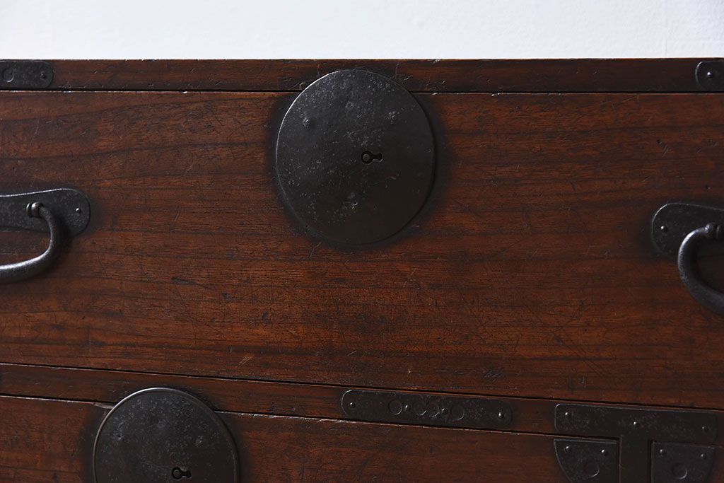 アンティーク家具　丸金具付き!アンティークの時代箪笥ローボード　前桐材製(2)