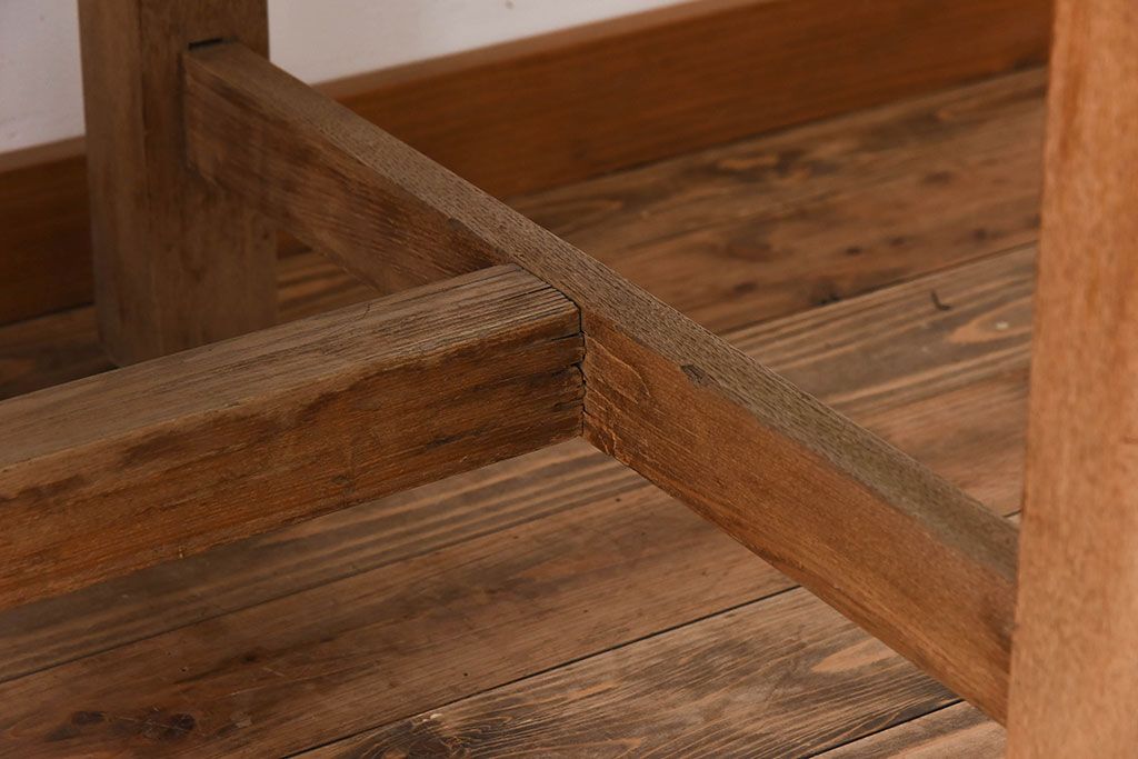 アンティーク家具　極厚天板　ナラ材製　木味　大きなアンティーク作業台(ダイニングテーブル)