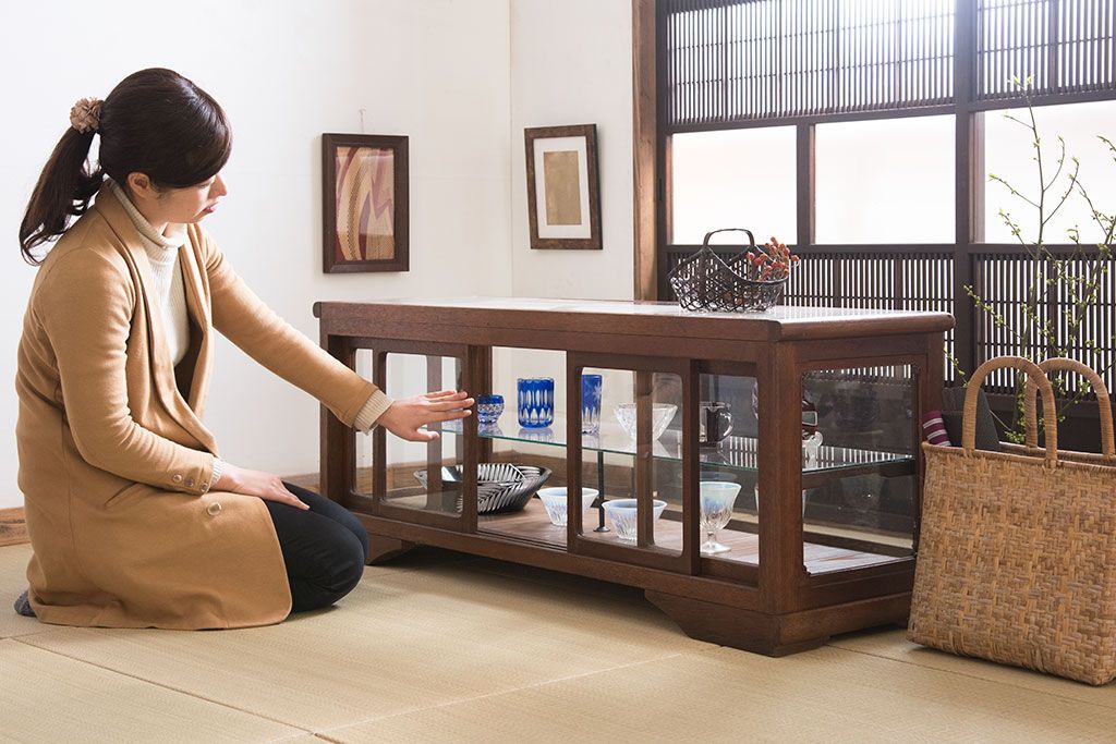 アンティーク家具 古い木のアンティークガラスケース(ショー アンティーク家具 古い木のアンティークガラスケース(ショー