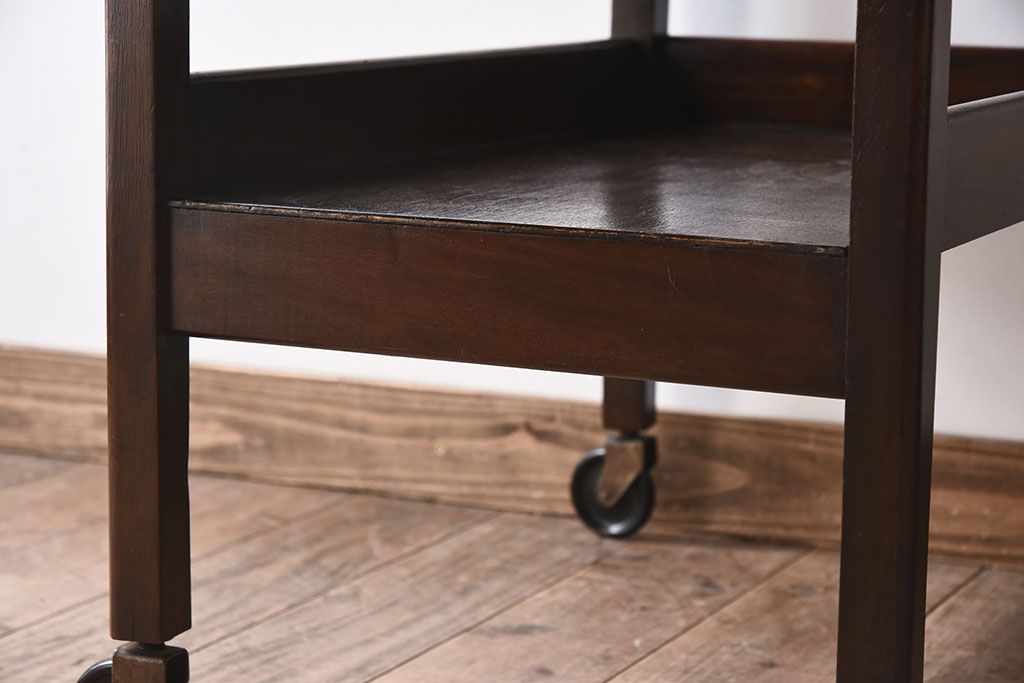 アンティーク家具　バタフライサイドテーブル　ウォールナット材製　イギリスアンティーク