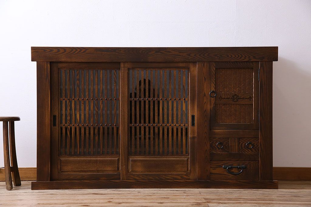 中古　民芸家具　国産　手作り　五尺　栗無垢材製!収納箪笥サイドボード(水屋箪笥)