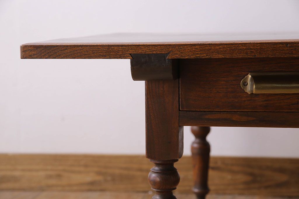 アンティーク家具　欅材　天板一枚板　大正期　おしゃれな脚の古い文机　和製アンティーク