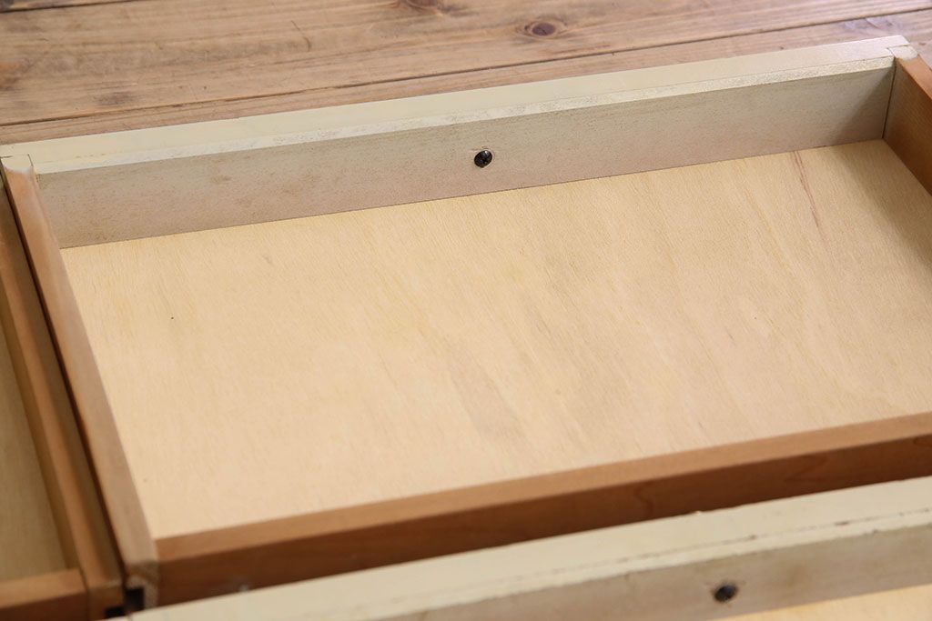 アンティーク家具　和製アンティーク　オリジナルペイントのシャビーなデンタルキャビネット