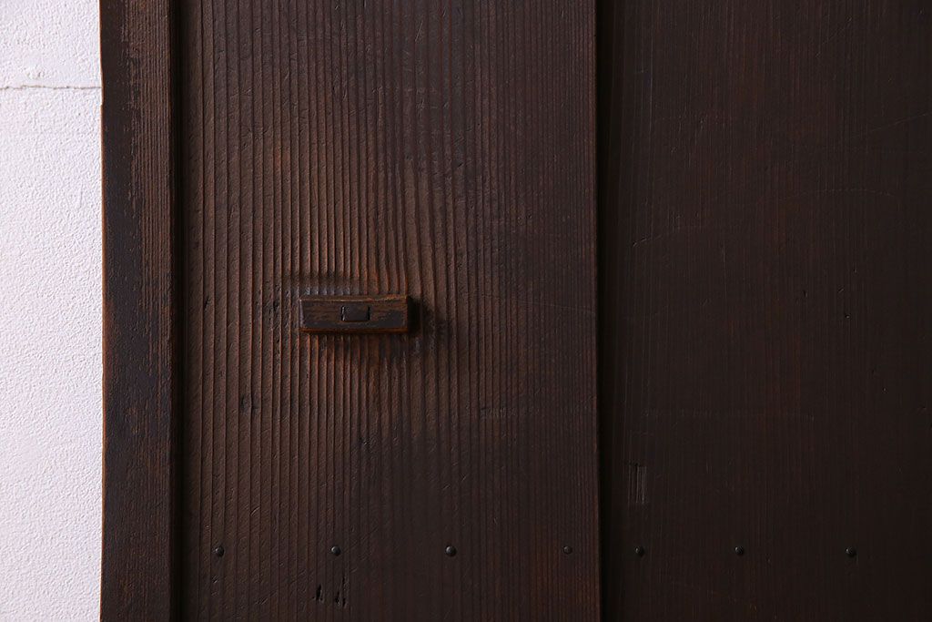ガラス窓付き　昭和大正期　柾目材!レトロな木製アンティークドア(扉)