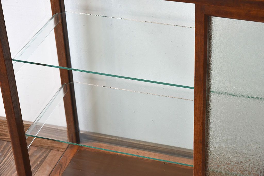 アンティーク家具　総欅材製　上手物の結霜ガラス入りアンティークガラスケース(ショーケース)