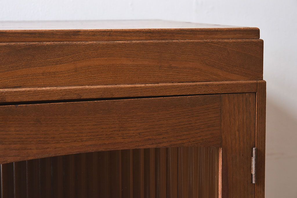 レトロ家具　モールガラス入りアンティーク本箱(ブックケース)　昭和レトロ
