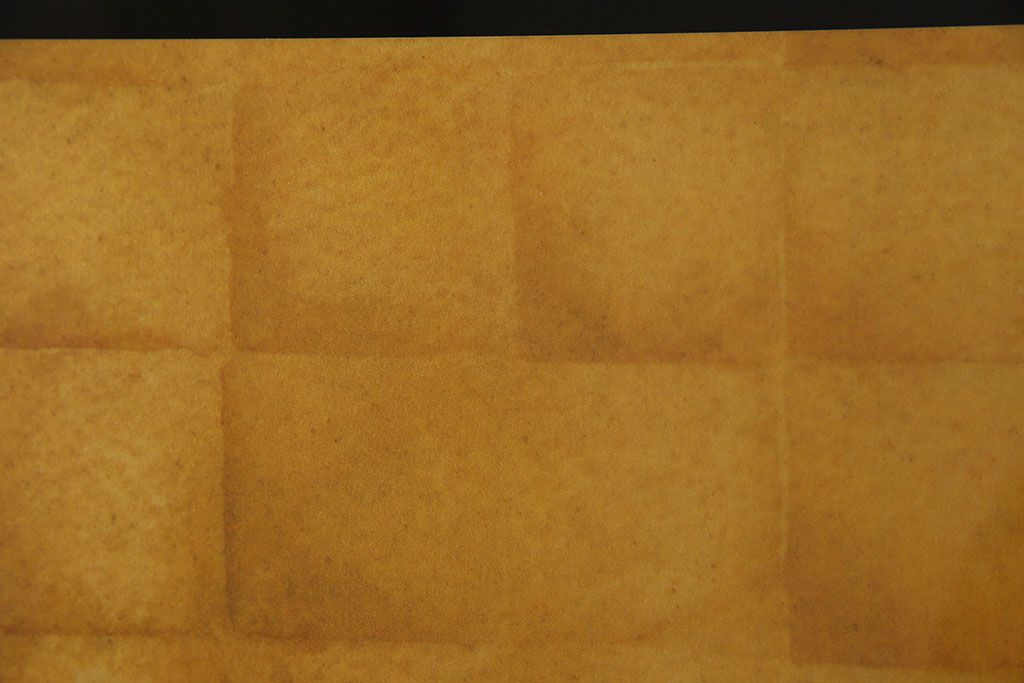 中古　尾形光琳　燕子花図(右隻)　上品な衣装箪笥(ワードローブ)