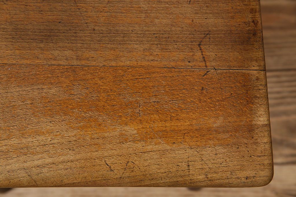 ヴィンテージ家具　イギリス　鉄脚スクールチェア(チャイルドチェア、キッズチェア、アームチェア、ダイニングチェア、板座チェア、ベビーチェア、こども椅子、子どもイス、ビンテージ、英国)