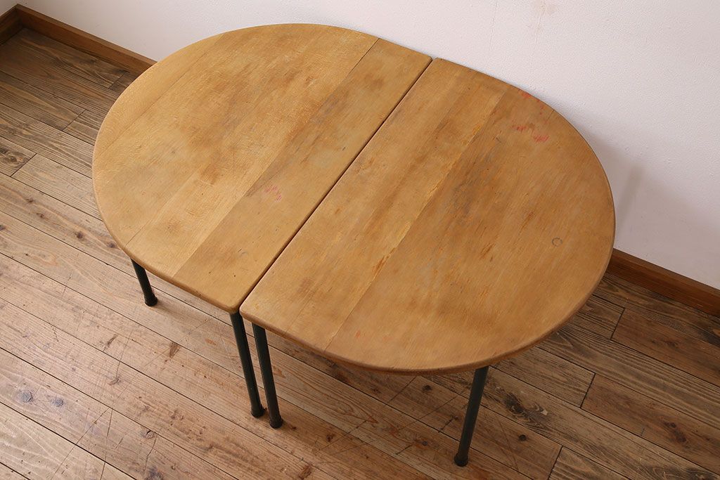 ヴィンテージ家具　半円型天板　鉄脚スクールデスク(キッズデスク)　イギリス　ビンテージ(2)
