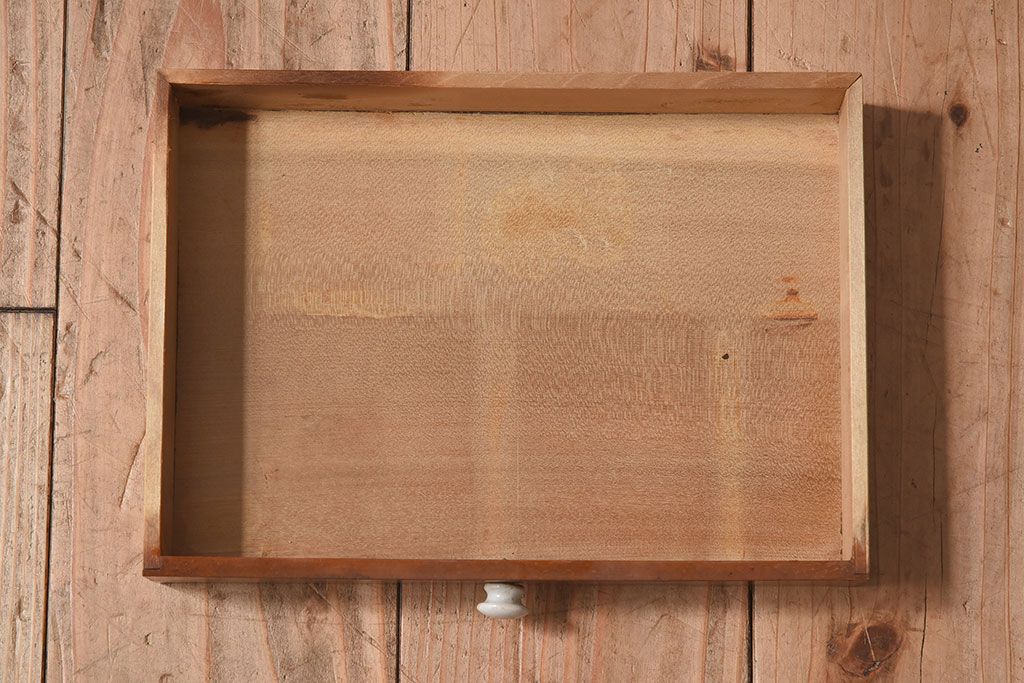 アンティーク雑貨　和製アンティーク　昭和レトロ　引き出し付き!古い木の小さな収納箱