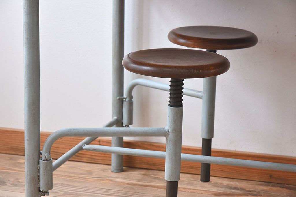 ラフジュ工房オリジナル 4脚格納スツールの作業台(テーブル・机)(3)