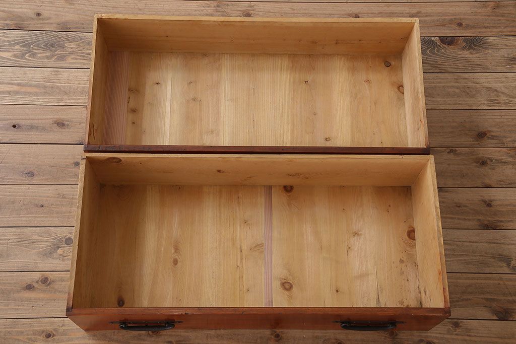 アンティーク家具　明治期　鉄脚付き　観音扉!アンティークの時代箪笥ローボード