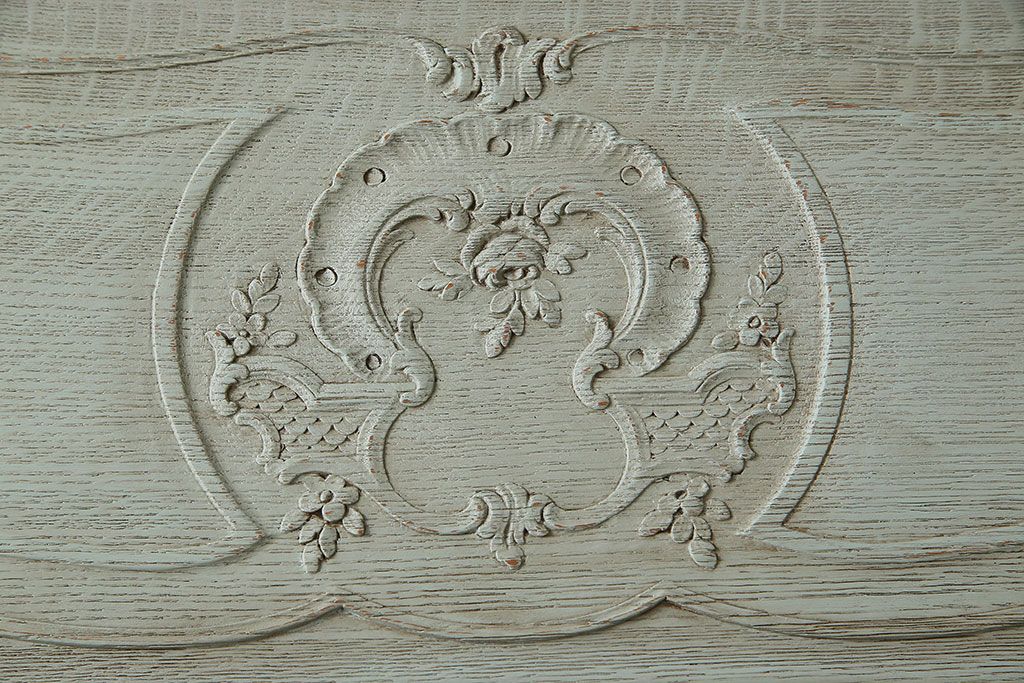 ヴィンテージ家具　フランスビンテージ　美しい彫刻入り!上質なオーク材製のライティングビューロー(2)