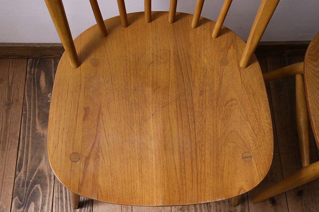 ヴィンテージ家具　イギリス　ERCOL(アーコール)　ビンテージ　ウィンザーダイニングチェア　2脚セット