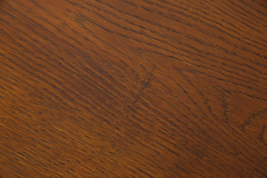 ヴィンテージ家具　和製アンティーク　ナラ材製　味わい深いビンテージの大きなダイニングテーブル(作業台)(1)