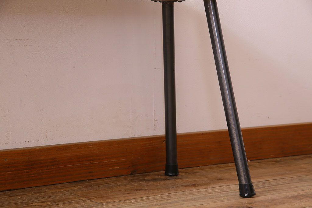 【K様ご成約済み・ご決済用】和製アンティーク　古材リメイク　シンプルデザインのL字型鉄脚ベンチ