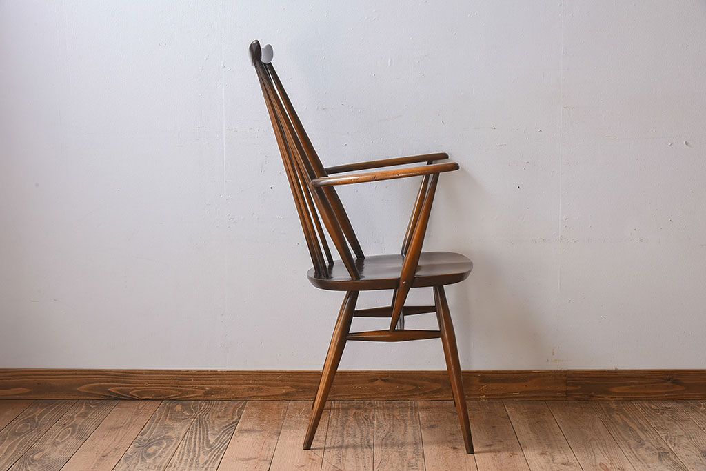ヴィンテージ家具　英国ビンテージ　ERCOL(アーコール)　ゴールドスミス　アームチェア(1)