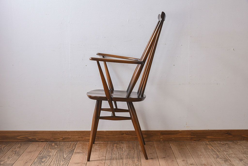 ヴィンテージ家具　英国ビンテージ　ERCOL(アーコール)　ゴールドスミス　アームチェア(1)
