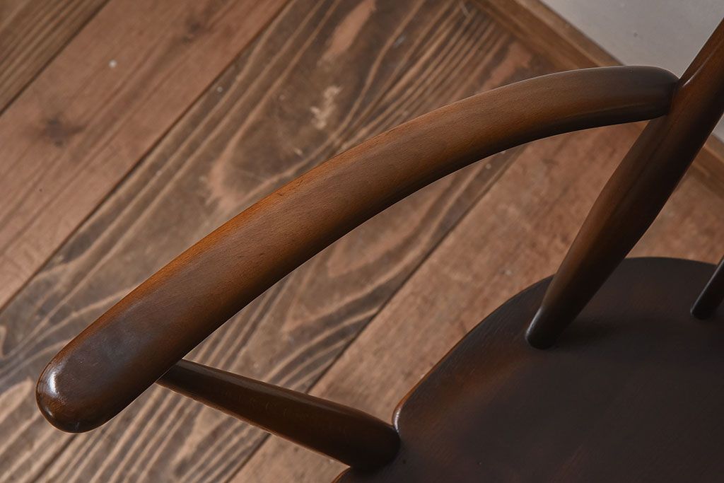ヴィンテージ家具　英国ビンテージ　ERCOL(アーコール)　ゴールドスミス　アームチェア(1)