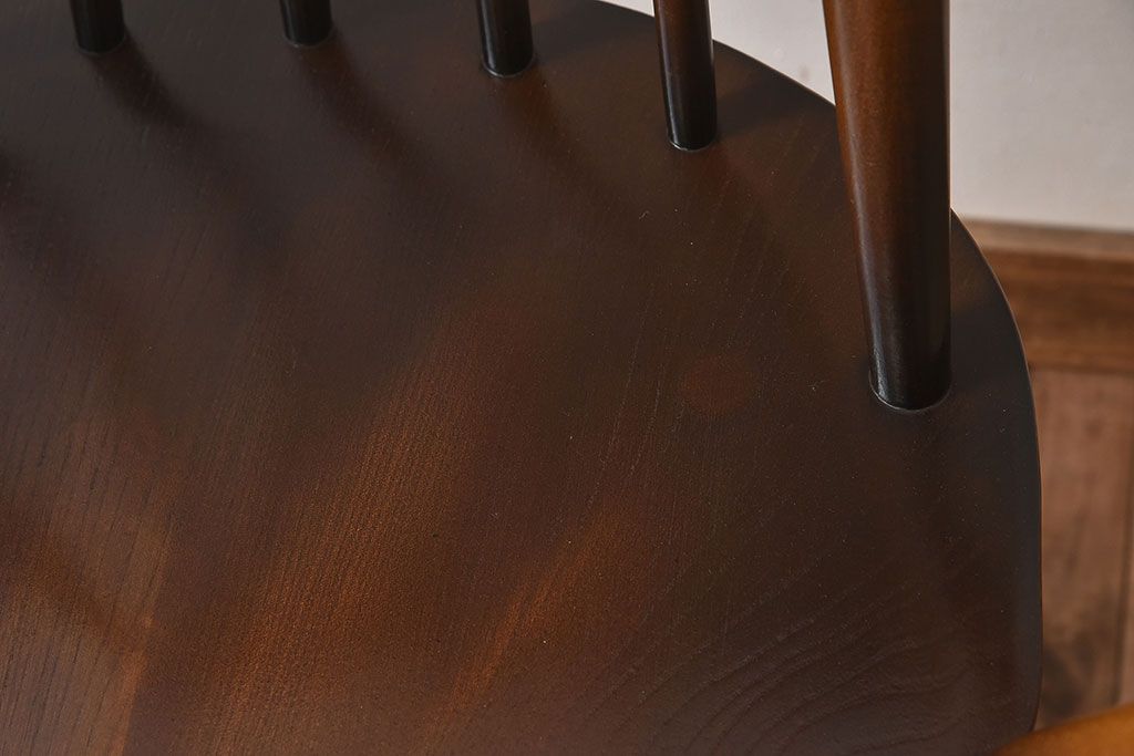 ヴィンテージ家具　英国ビンテージ　ERCOL(アーコール)　ゴールドスミス　アームチェア(1)
