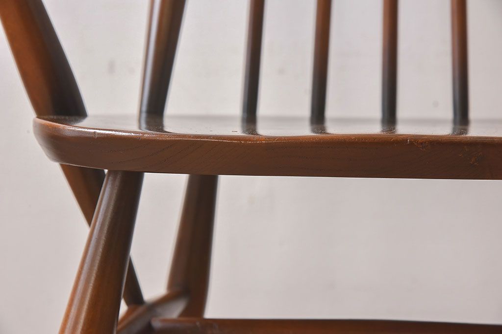 ヴィンテージ家具　英国ビンテージ　ERCOL(アーコール)　ゴールドスミス　アームチェア(2)