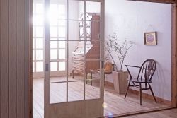 アンティークペイント建具　金網　シャビーなグリアージュ戸1枚(引き戸、ドア、仕切り戸)(R-024776)