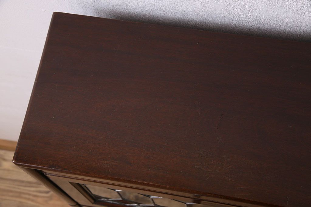アンティーク家具　イギリスアンティーク　ウォールナット材製　ステンドグラス入りの脚付きスタッキングブックケース(本箱)