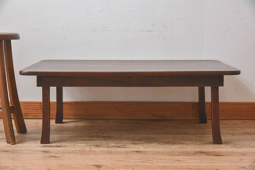 レトロ家具　昭和レトロ　和製アンティーク　栓材一枚板!古い木の味わい深い角ちゃぶ台(1)