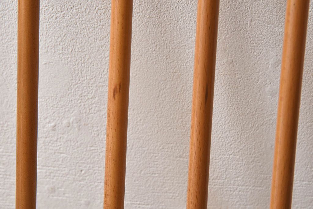 ヴィンテージ家具　ERCOL(アーコール)　英国ビンテージのシンプルなチェア(1)