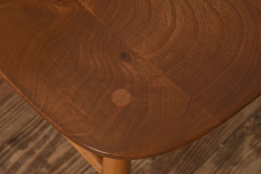 ヴィンテージ家具　ERCOL(アーコール)　英国ビンテージのシンプルなチェア(1)