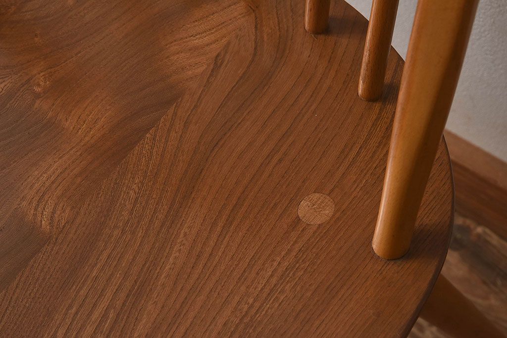ヴィンテージ家具　ERCOL(アーコール)　英国ビンテージのシンプルなチェア(1)