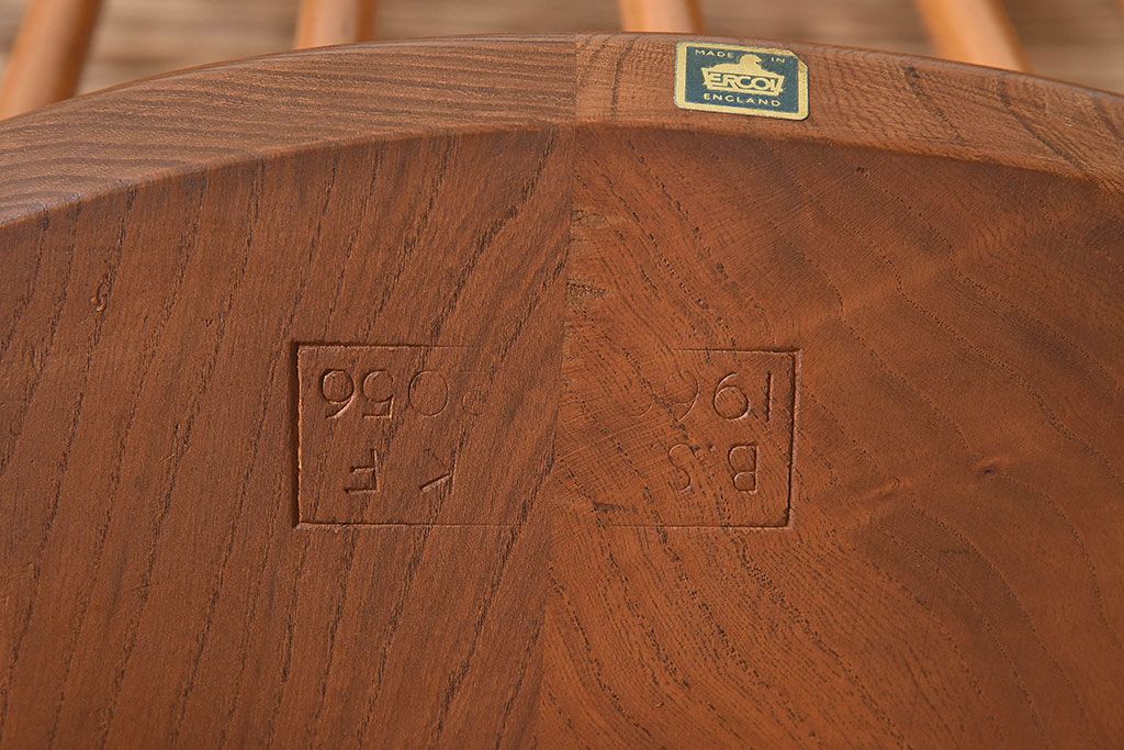 ヴィンテージ家具　ERCOL(アーコール)　英国ビンテージのシンプルなチェア(1)