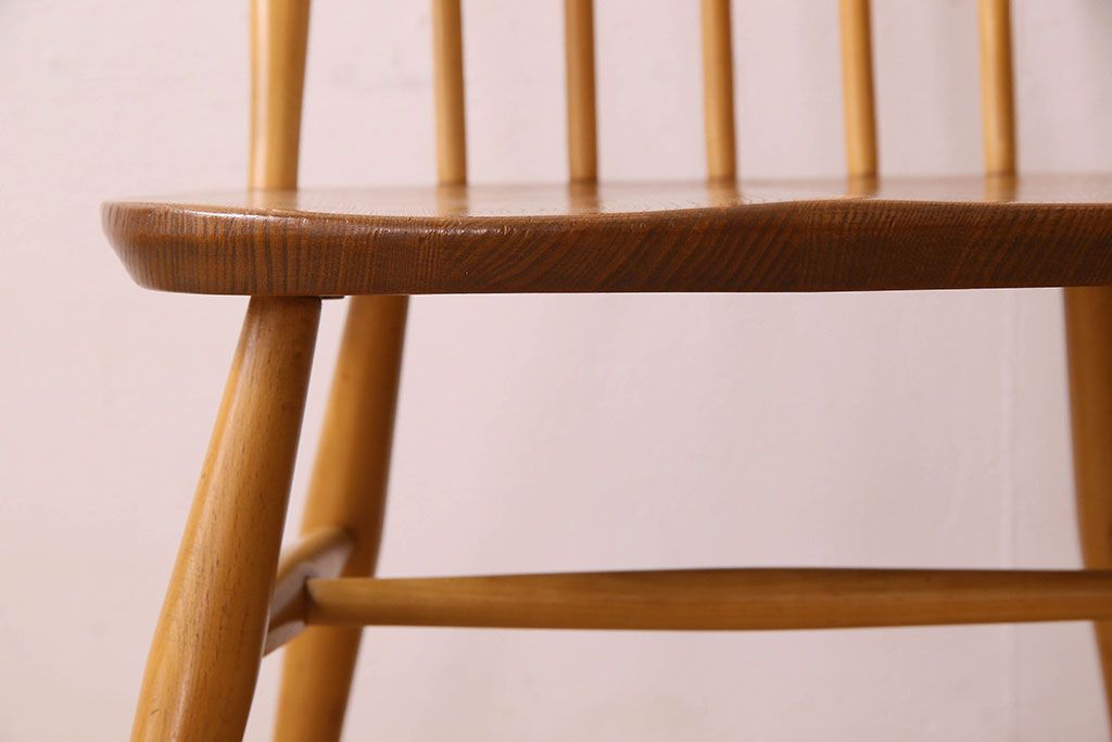 ヴィンテージ家具　ERCOL(アーコール)　英国ビンテージのシンプルなチェア