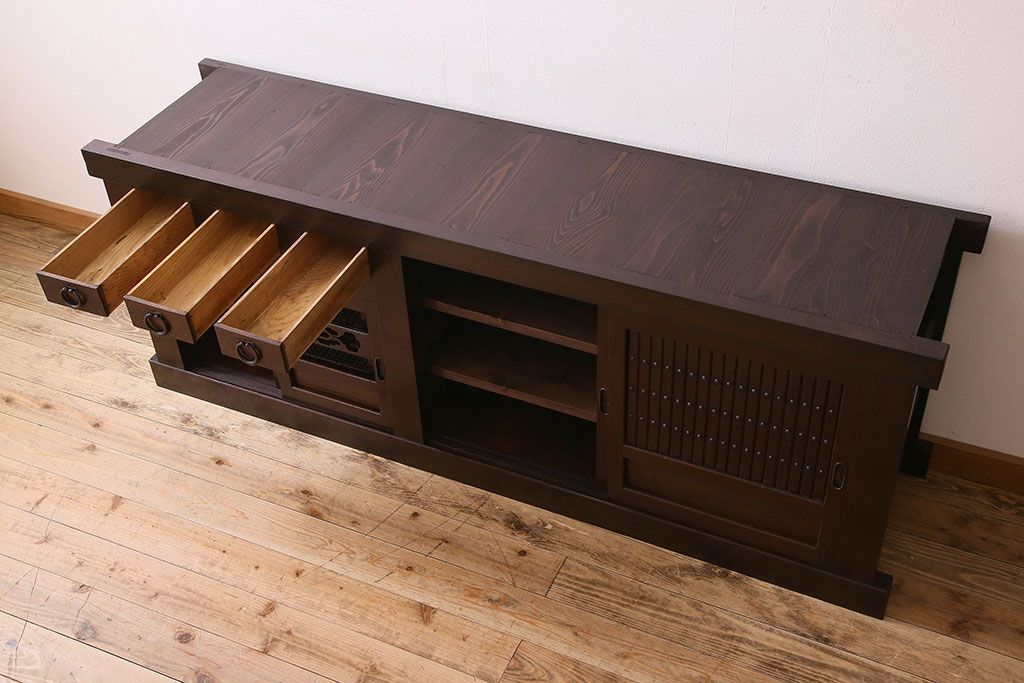 アンティーク家具　明治期　六尺　水屋箪笥ローボード(サイドボード、テレビ台、キャビネット、収納棚)