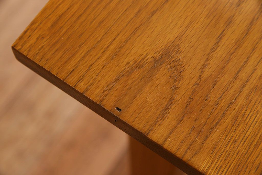 当店リメイク品　オーク材製天板のダイニングテーブル(作業台)