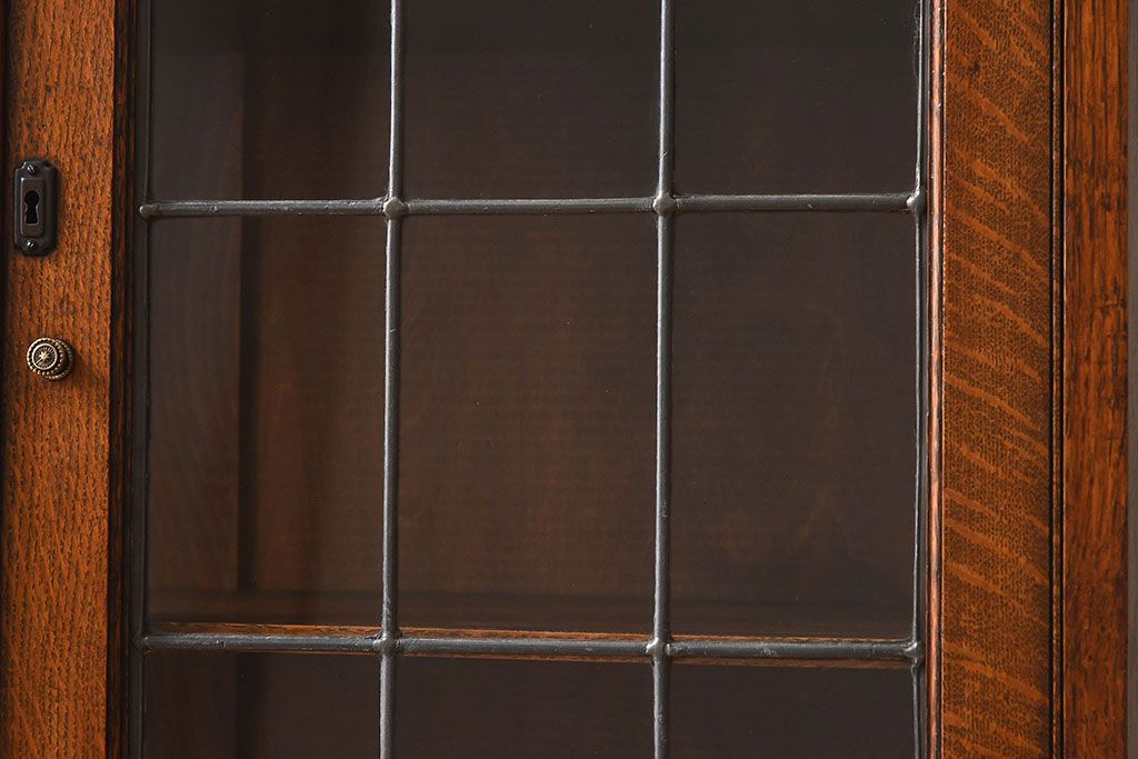 アンティーク家具　イギリスアンティーク　オーク材製!ステンドグラス戸がお洒落な本箱(ブックケース、収納棚)