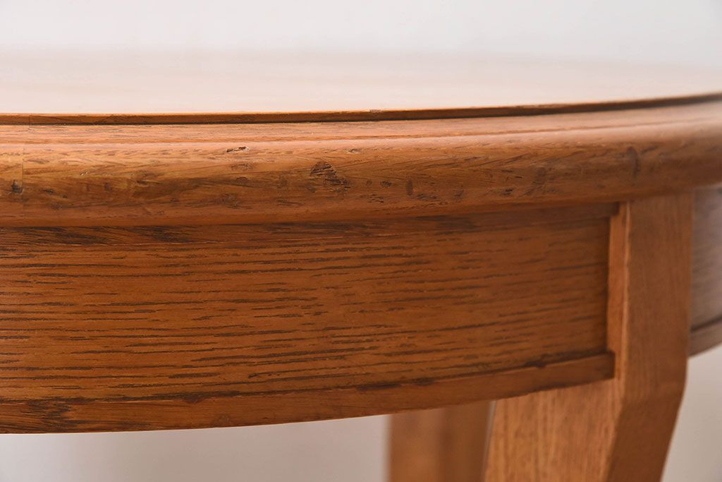 天童木工　中古　上品なデザインのラウンドテーブル(2)