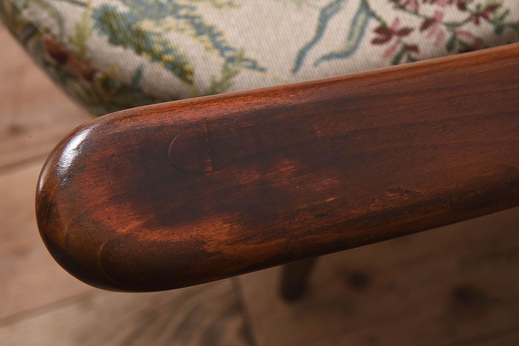 イギリスブランド家具　ERCOL(アーコール)製のクッションチェア(アームチェア、ソファ)