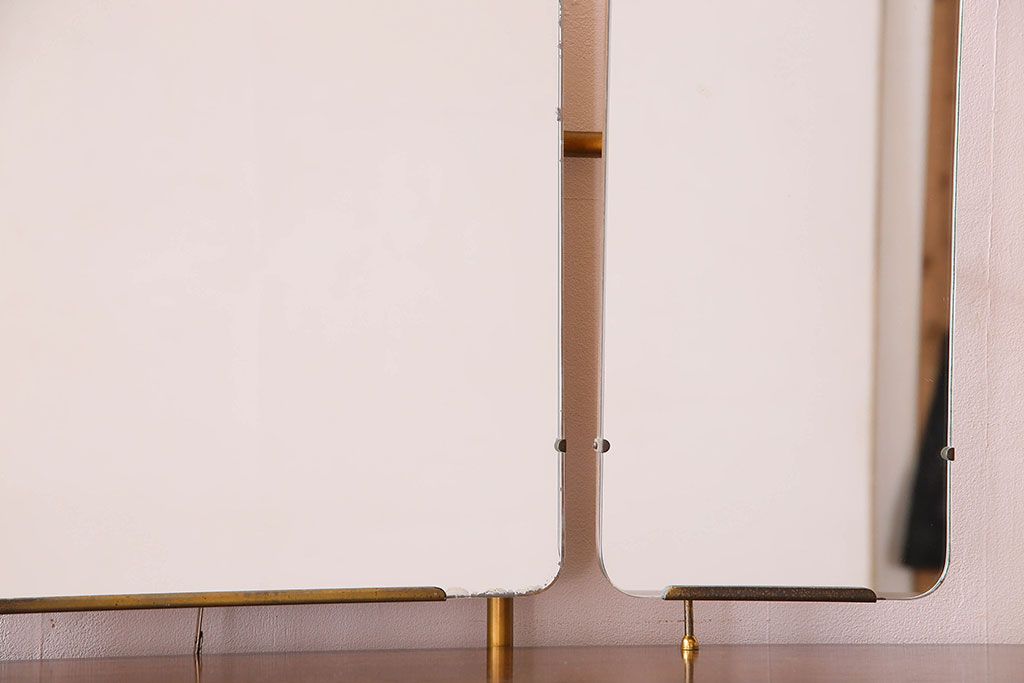 ヴィンテージ家具　G-PLAN(ジープラン) BBシリーズ　北欧ビンテージのドレッサー