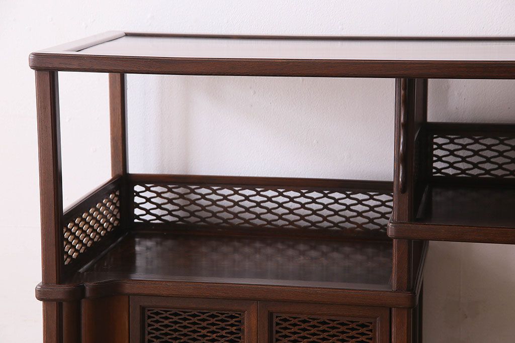 民芸家具　高級品!鉄刀木(タガヤサン)材製の重厚感ある飾り棚(陳列棚)