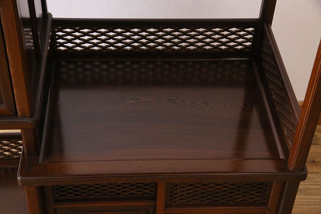 民芸家具　高級品!鉄刀木(タガヤサン)材製の重厚感ある飾り棚(陳列棚)