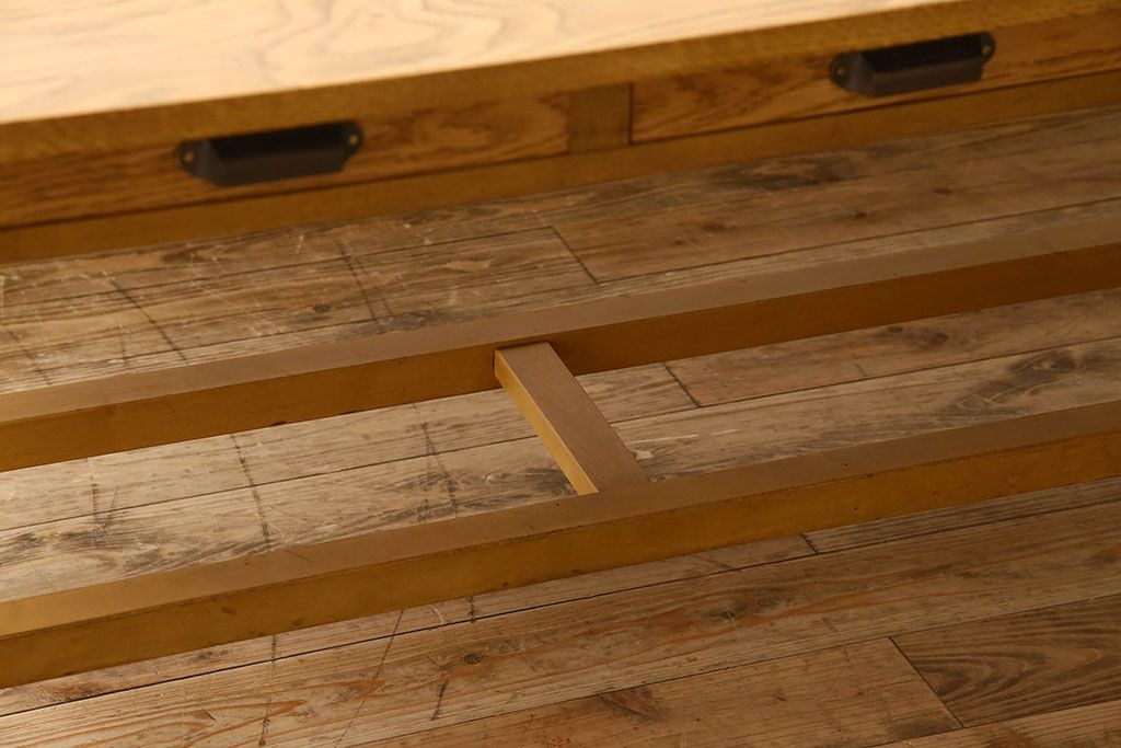 アンティーク家具　和製アンティーク　オーク材の両面引き出し付き特大作業台(ダイニングテーブル)