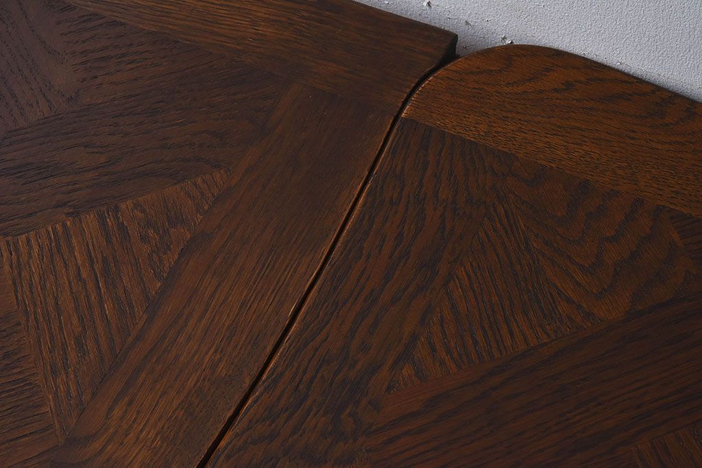 アンティーク家具　フランスアンティーク　オーク材　パーケット天板と猫脚のデザインが素敵なエクステンションテーブル
