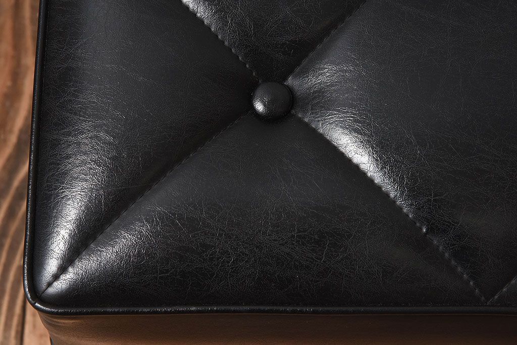 カリモク家具　ビンテージ　レトロなデザインのオットマン(スツール)(2)