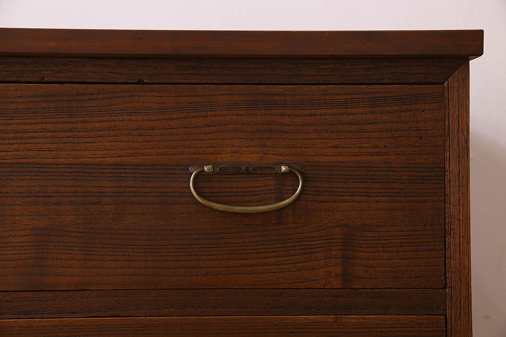 レトロ家具　昭和レトロ　ヒノキ材製天板　シンプルさが魅力の鉄脚ローボード(ローチェスト)(2)