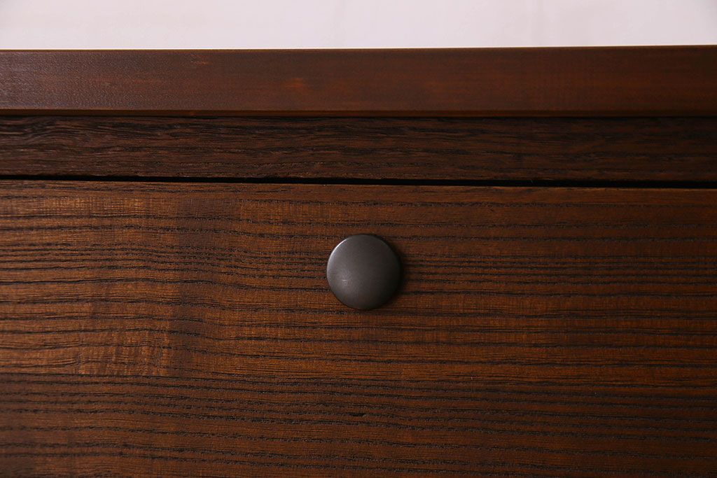 レトロ家具　昭和レトロ　ヒノキ材製天板　シンプルさが魅力の鉄脚ローボード(ローチェスト)(2)