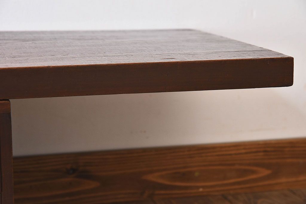 アンティーク家具　和製アンティーク　天板一枚板!小引き出し付きの組み立て式裁ち板(ローテーブル)