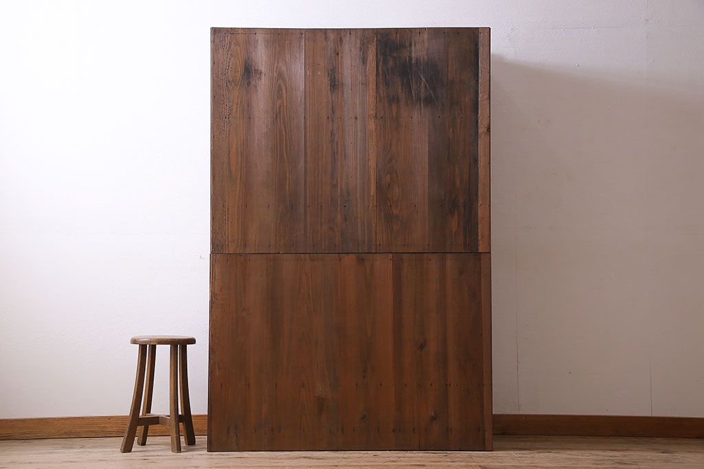 アンティーク家具　和製アンティーク 上質で風情のある四尺水屋箪笥(食器棚、収納箪笥)